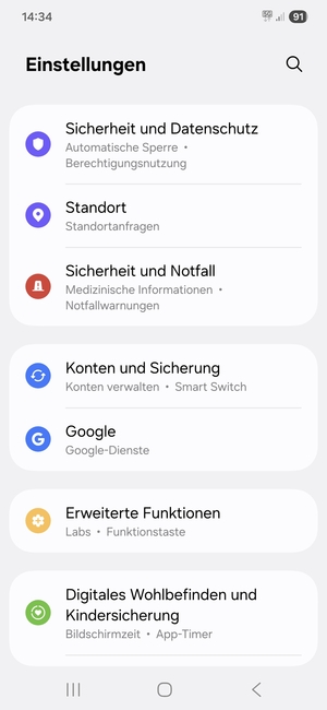 Scrollen Sie und wählen Sie Konten und Sicherung