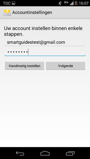 Voer uw Gmail of Hotmail adres en wachtwoord in. Selecteer Volgende