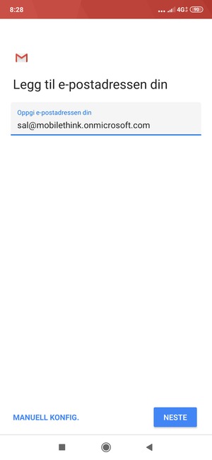 Skriv inn e-postadresse og velg MANUELL KONFIG.