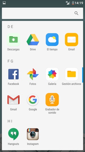 Desplácese y seleccione Email