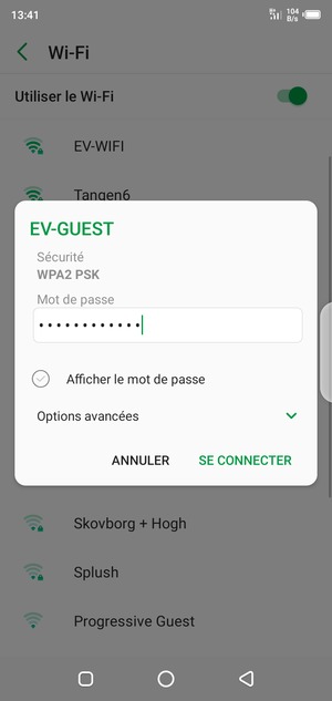 Saisissez le mot de passe du Wi-Fi et sélectionnez SE CONNECTER