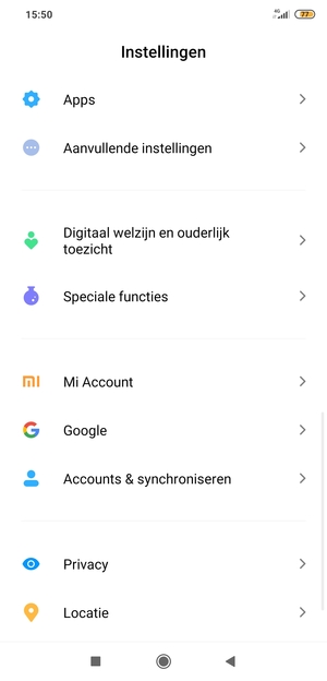 Scroll naar en selecteer Accounts & synchroniseren