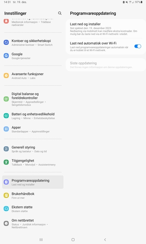 Bla til og velg Programvareoppdatering