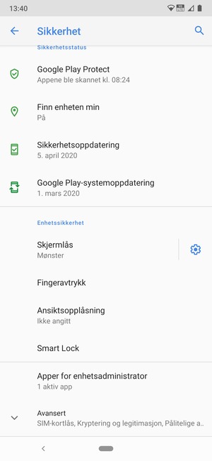 For å bytte PIN-koden til SIM-kortet, bla til og velg Avansert
