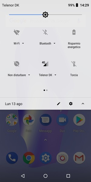Scorri verso sinistra