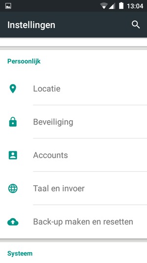 Scroll naar en selecteer Accounts