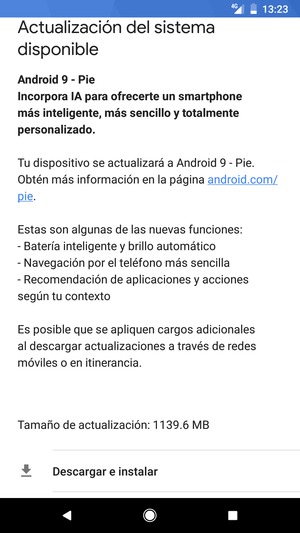 Si el teléfono no está actualizado, seleccione Descargar e instalar