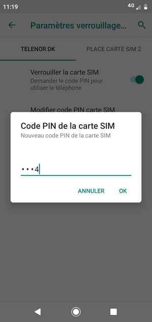 Saisissez votre Nouveau code PIN de la carte SIM et sélectionnez OK