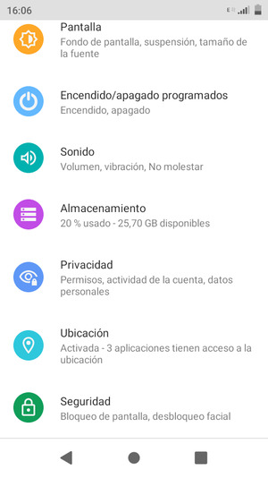 Desplácese y seleccione Ubicación