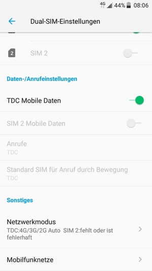 Scrollen Sie und wählen Sie Mobilfunknetze