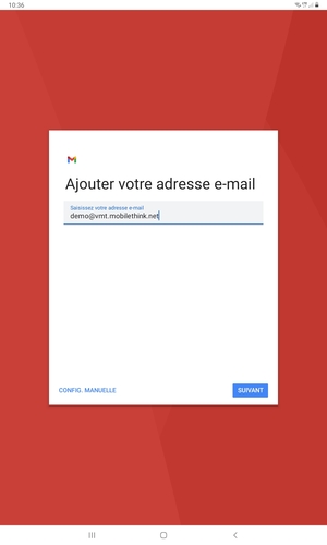 Saisissez votre Adresse e-mail et sélectionnez SUIVANT