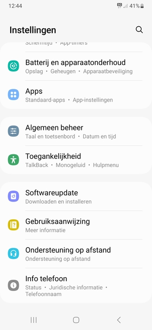 Scroll naar en selecteer Software-update