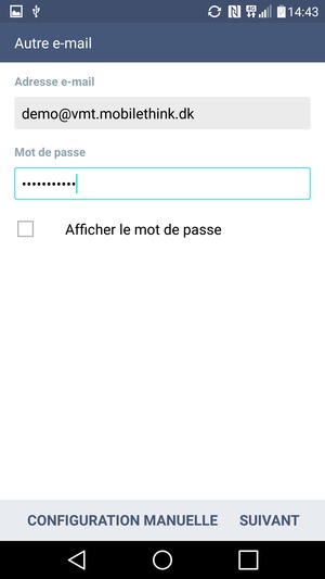 Saisissez votre adresse e-mail et votre mot de passe. Sélectionnez SUIVANT