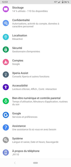 Retournez au menu Paramètres et sélectionnez Comptes