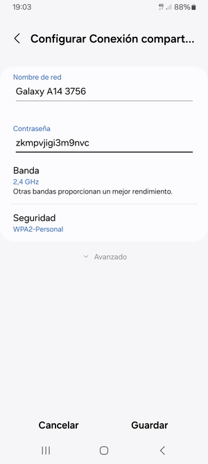 Introduzca una contraseña de al menos 8 caracteres y seleccione Guardar