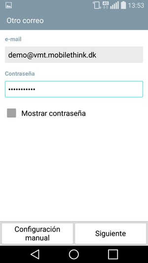 Introduzca su Dirección de correo electrónico y Contraseña. Seleccione Siguiente