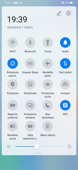 Seleziona il tasto Impostazioni