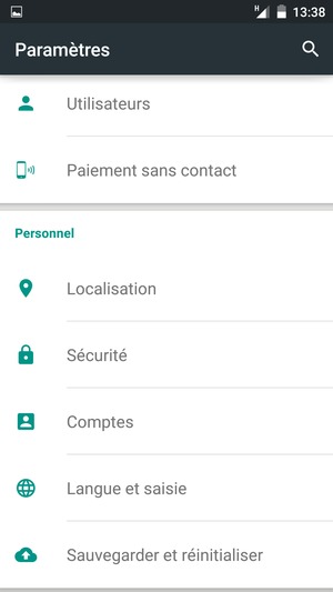 Faites défiler et sélectionnez Comptes