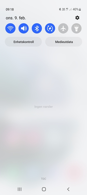 Dra ned toppmenyen igjen