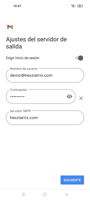 Introduzca la dirección de servidor saliente y seleccione SIGUIENTE