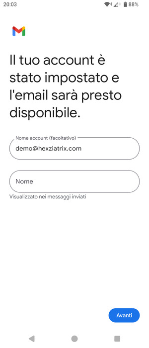 Scegli un nome per il tuo account e inserisci il tuo nome. Seleziona Avanti