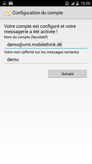 Donnez un nom à votre compte et saisissez votre nom. Sélectionnez Suivant