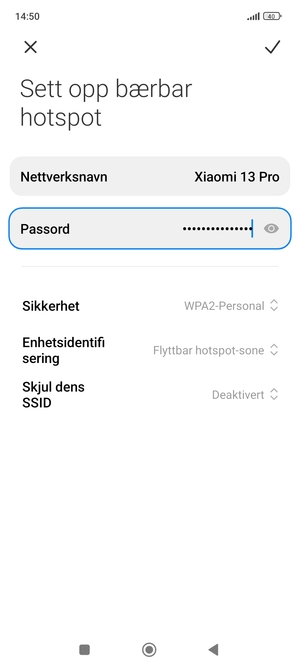 Skriv inn et Wi-Fi hotspot-passord på minst 8 tegn og velg LAGRE