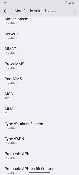 Faites défiler vers le bas et saisissez les informations MMS