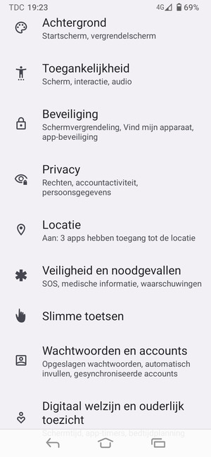 Scroll naar en selecteer Locatie
