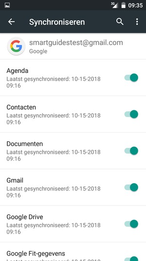 Zorg ervoor dat Contacten geselecteerd is