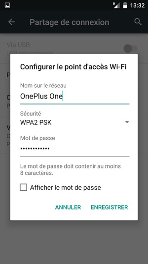 Saisissez un mot de passe de hotspot Wi-Fi d'au moins 8 caractères et sélectionnez ENREGISTRER