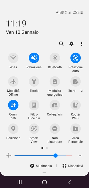 Seleziona Vibrazione per passare alla modalità silenziosa