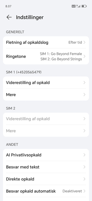Scroll til SIM 1 eller SIM 2 og vælg Mere