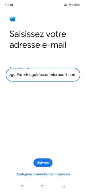 Saisissez votre Adresse e-mail et sélectionnez Configurer manuellement l'adresse