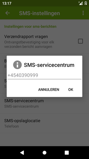 Voer het SMS-servicecentrum nummer in en selecteer OK