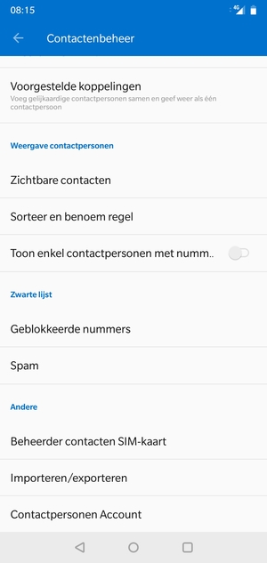 Scroll naar en selecteer Beheerder contacten SIM-kaart