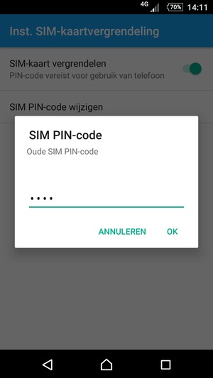 Voer uw Oude SIM PIN-code in en selecteer OK