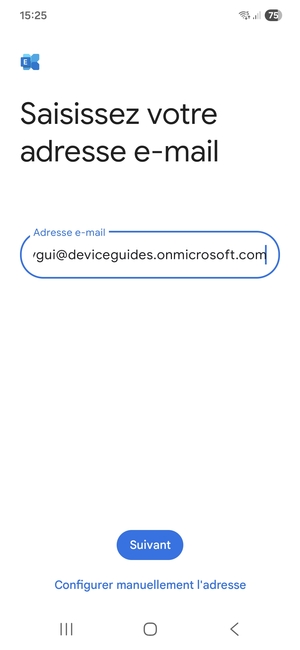 Saisissez votre adresse e-mail et sélectionnez Configurer manuellement l'adresse
