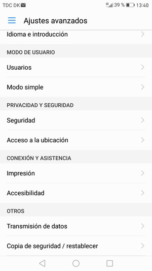 Desplácese y seleccione Copia de seguridad / restablecer