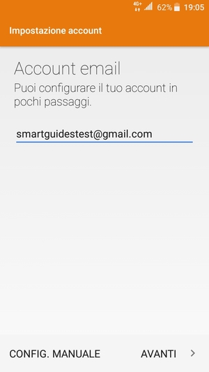 Inserisci il tuo indirizzo Gmail o Hotmail e seleziona AVANTI