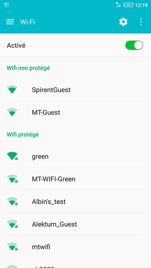Sélectionnez le réseau sans fil auquel vous souhaitez vous connecter