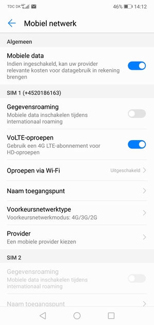 Scroll naar SIM 1 of SIM 2 en selecteer Naam toegangspunt