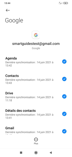 Assurez-vous que Contacts est sélectionné