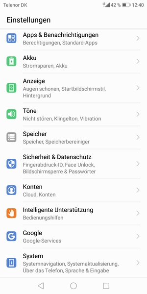 Scrollen Sie und wählen Sie Sicherheit & Datenschutz