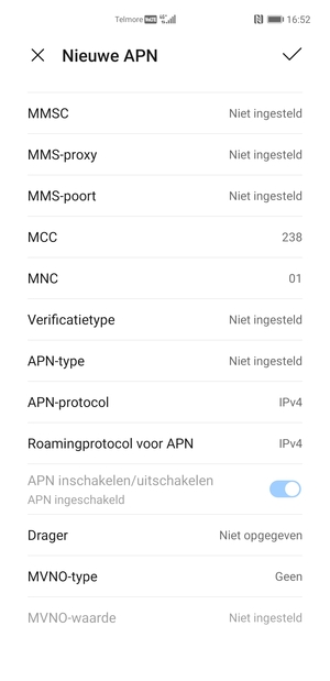 Scroll naar beneden en voer mms-gegevens in