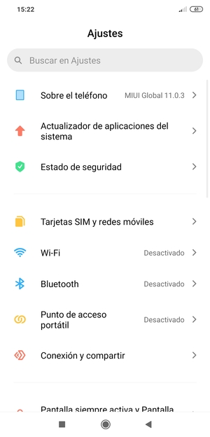 Seleccione Tarjetas SIM y redes móviles