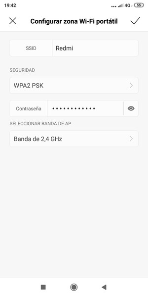 Introduzca una contraseña de punto de acceso Wi-Fi de al menos 8 caracteres y seleccione GUARDAR