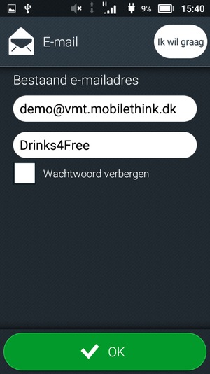 Voer uw e-mailadres en wachtwoord in. Selecteer OK