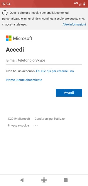 Inserisci il tuo indirizzo email e seleziona Avanti