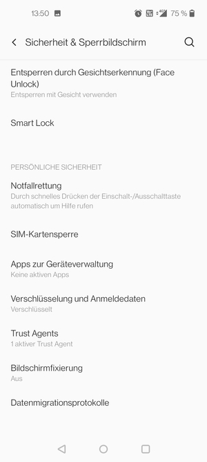 Scrollen Sie und wählen Sie SIM-Kartensperre